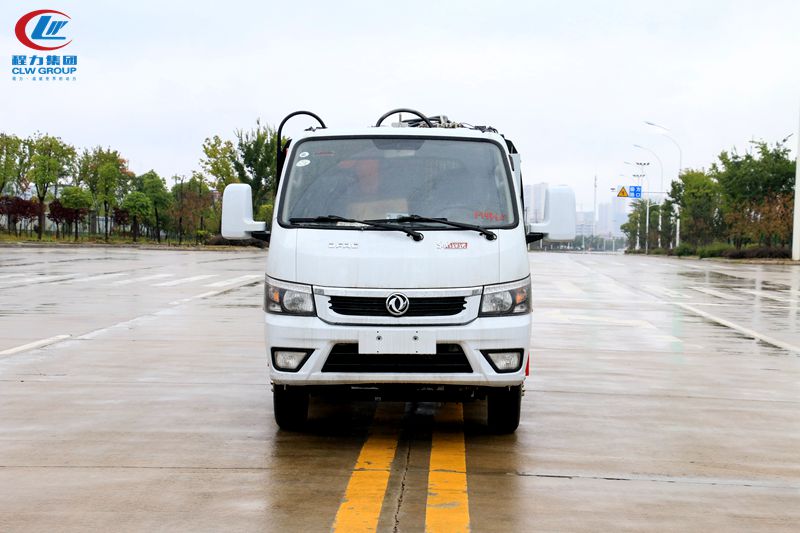 國(guó)六東風(fēng)途逸藍(lán)牌壓縮垃圾車