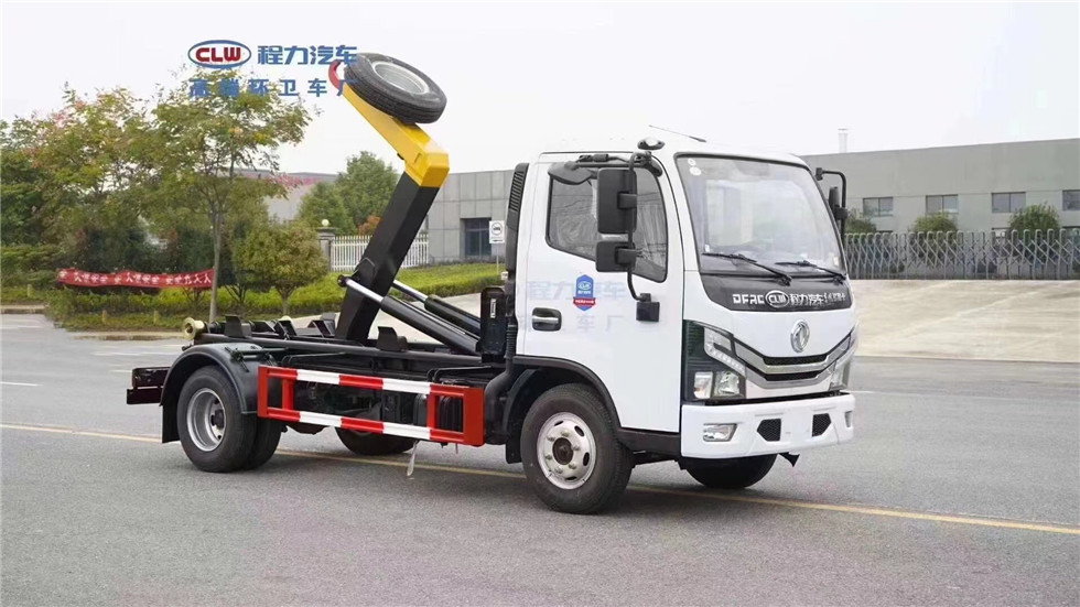 （5方）東風小多利卡鉤臂垃圾車