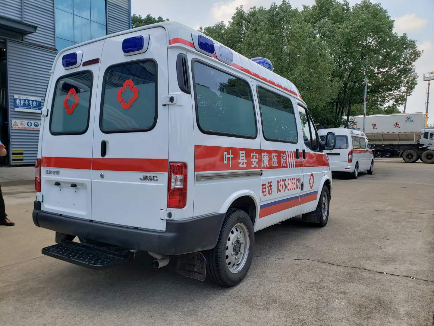 江鈴特順救護(hù)車