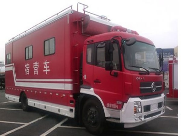 東風(fēng)天錦24人宿營(yíng)車
