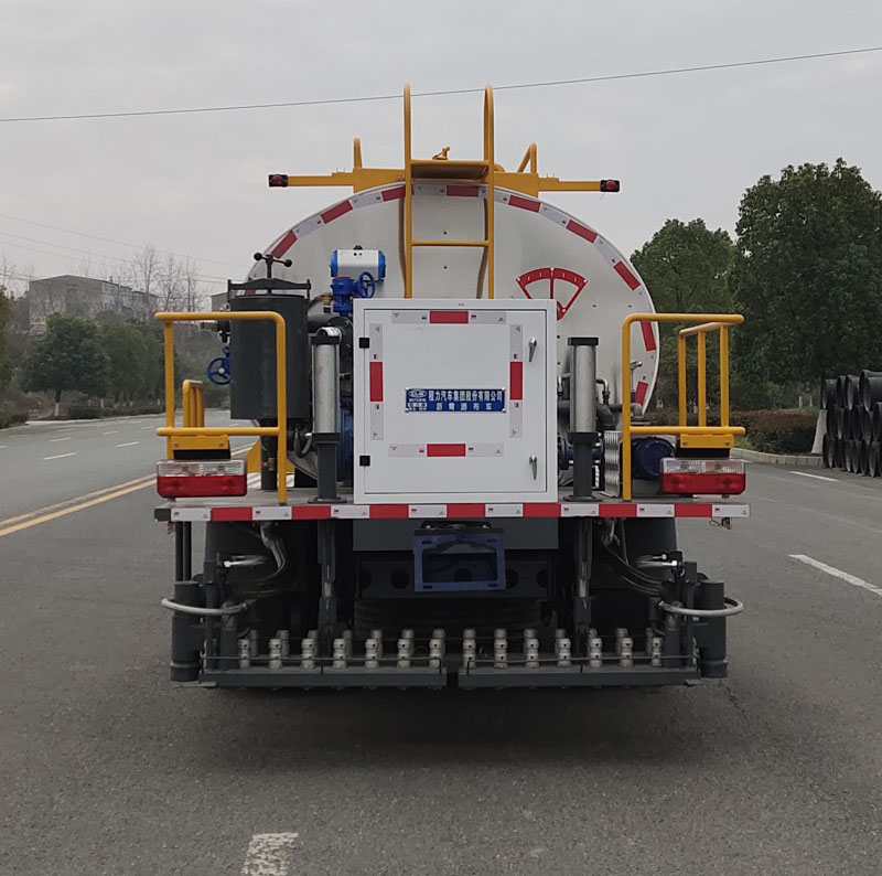 程力牌CL5120GLQ6LS型瀝青灑布車(chē)