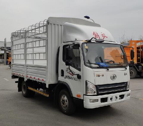 解放牌倉柵式運輸車