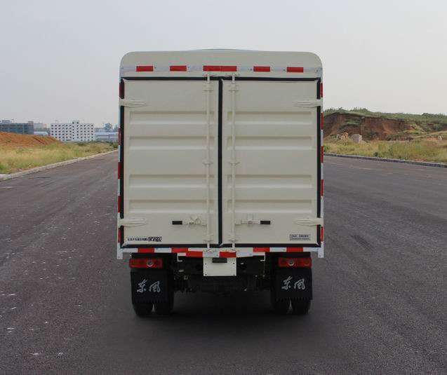 東風牌倉柵式運輸車